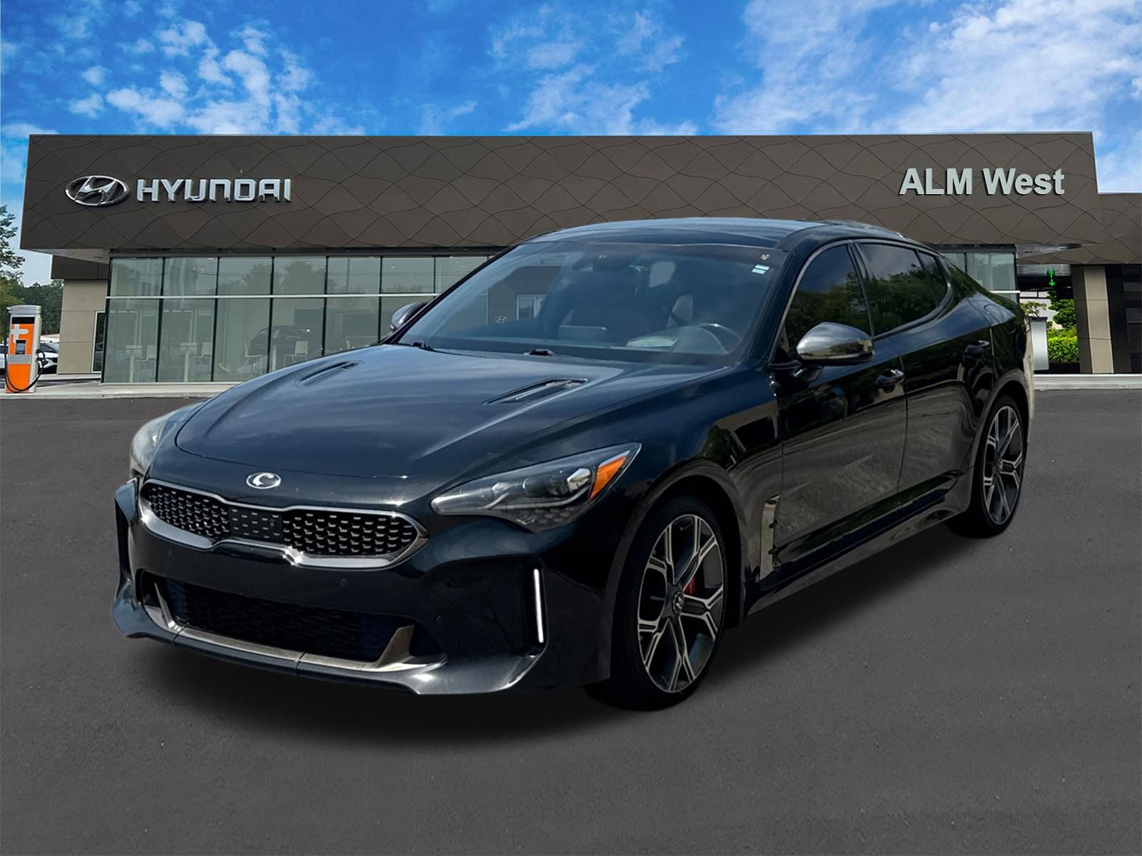 Used 2019 Kia Stinger GT2 AWD/4WD image 1