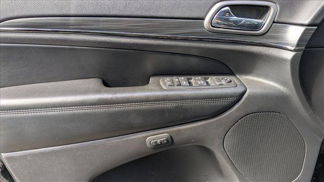 Used 2019 Jeep Grand Cherokee Limited X image 11