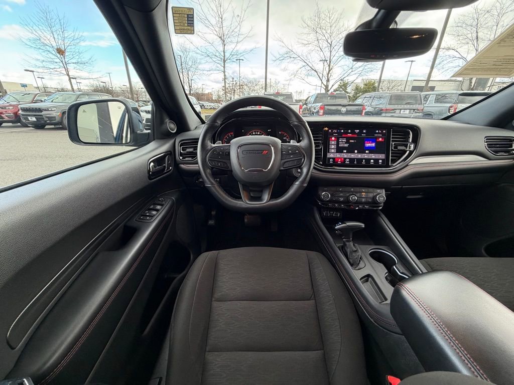 Certified 2025 Dodge Durango GT image 19