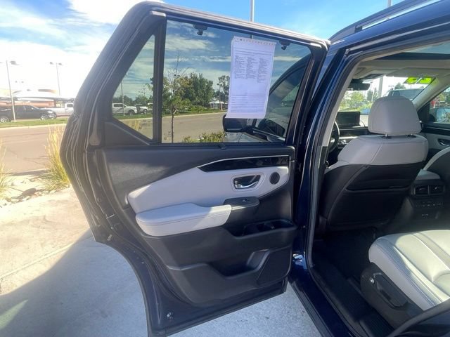 Used 2025 Honda Pilot Touring image 26