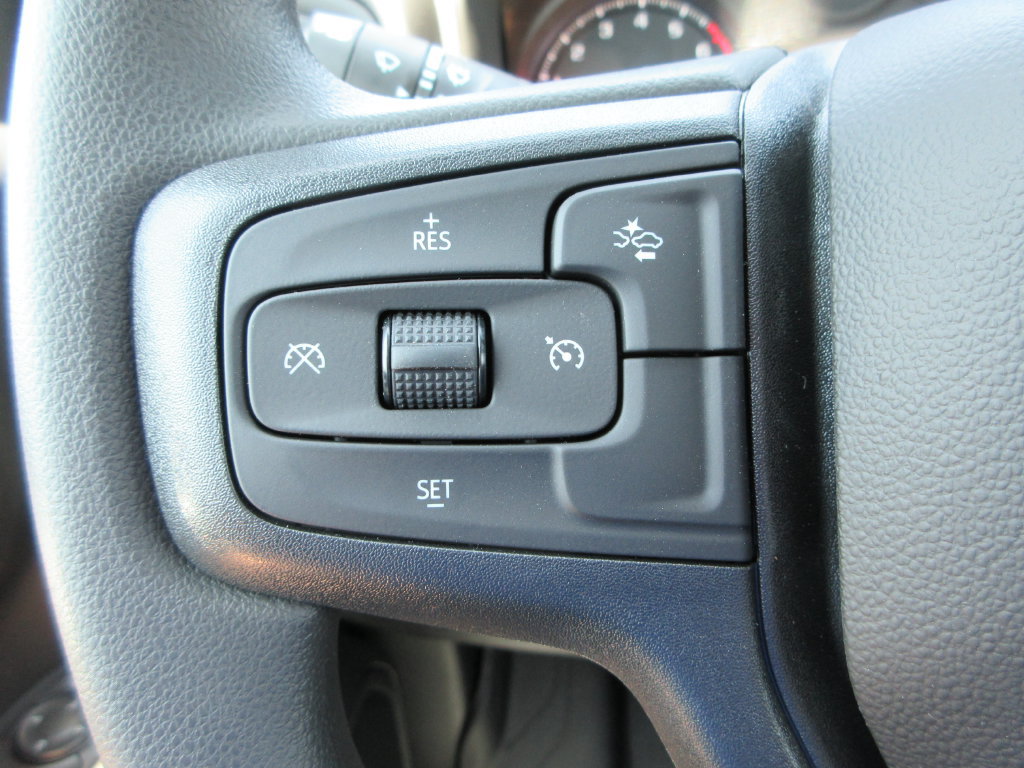 New 2026 Chevrolet Silverado 1500 Custom w/ Turbomax Blackout Package AWD/4WD image 24