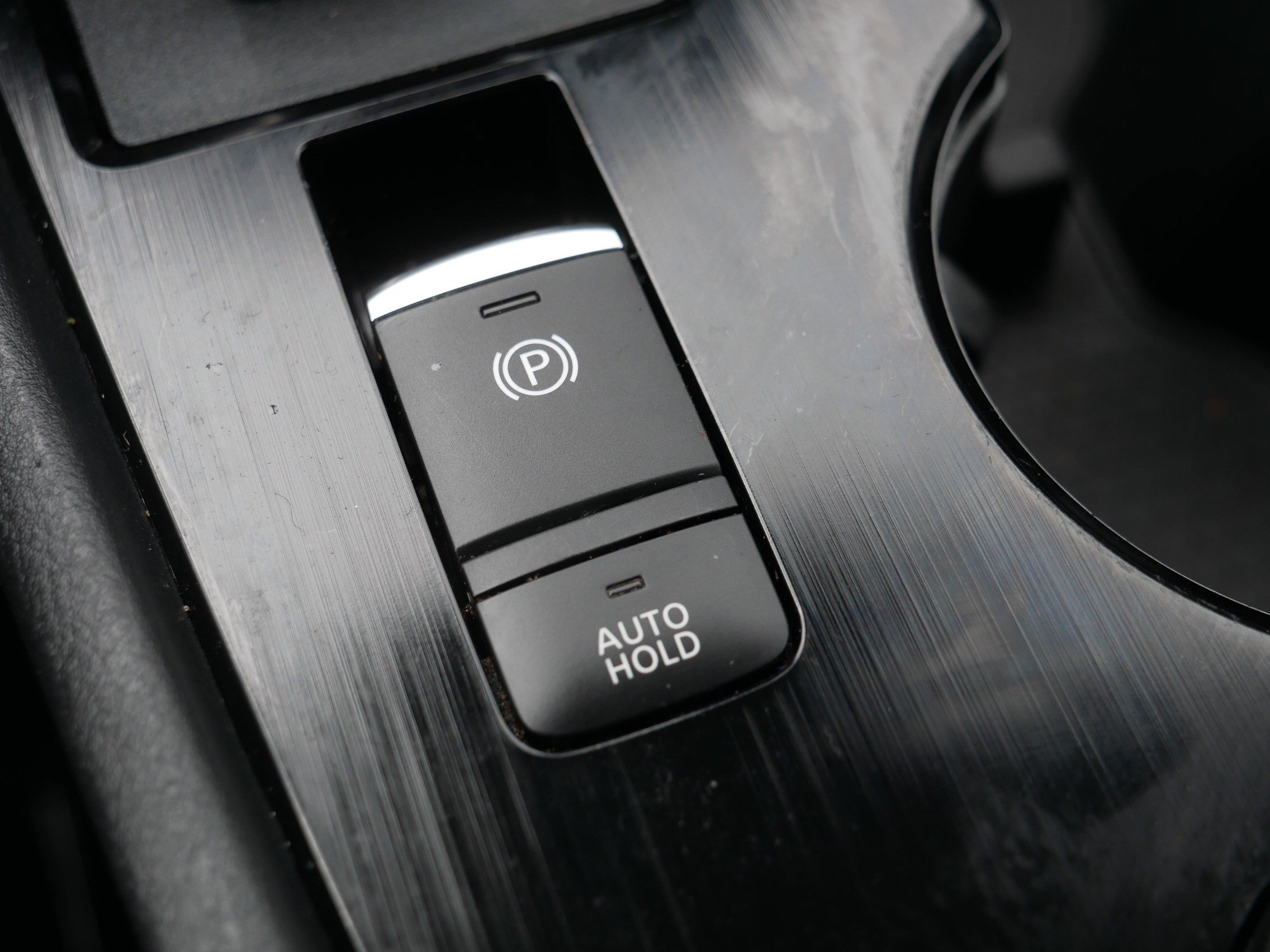 Certified 2022 Nissan Rogue SV image 32