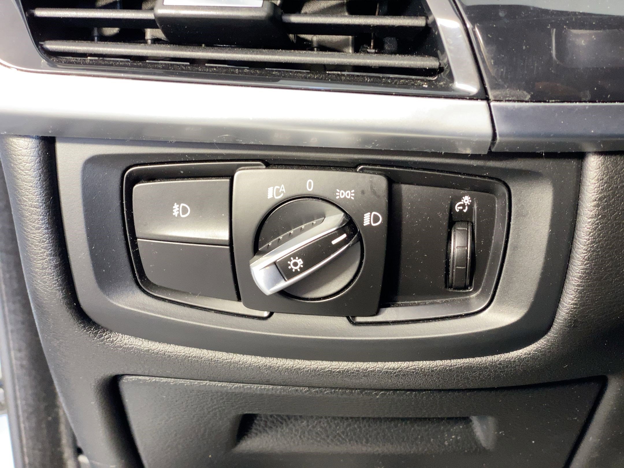 Used 2018 BMW X5 sDrive35i image 16