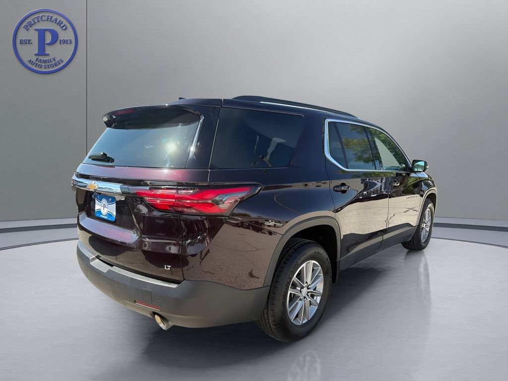 Used 2023 Chevrolet Traverse LT FWD image 7
