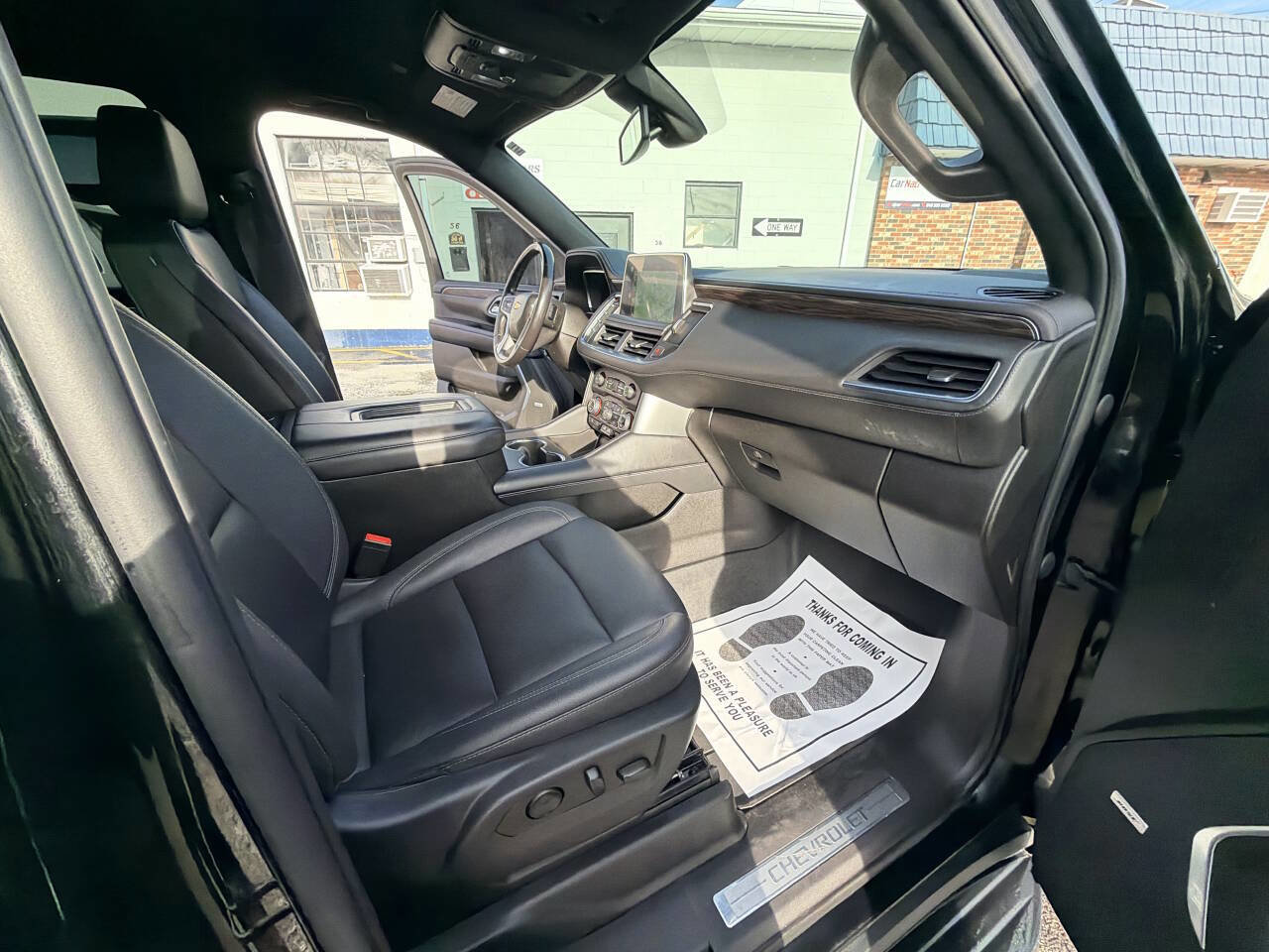 Used 2022 Chevrolet Suburban LT image 59