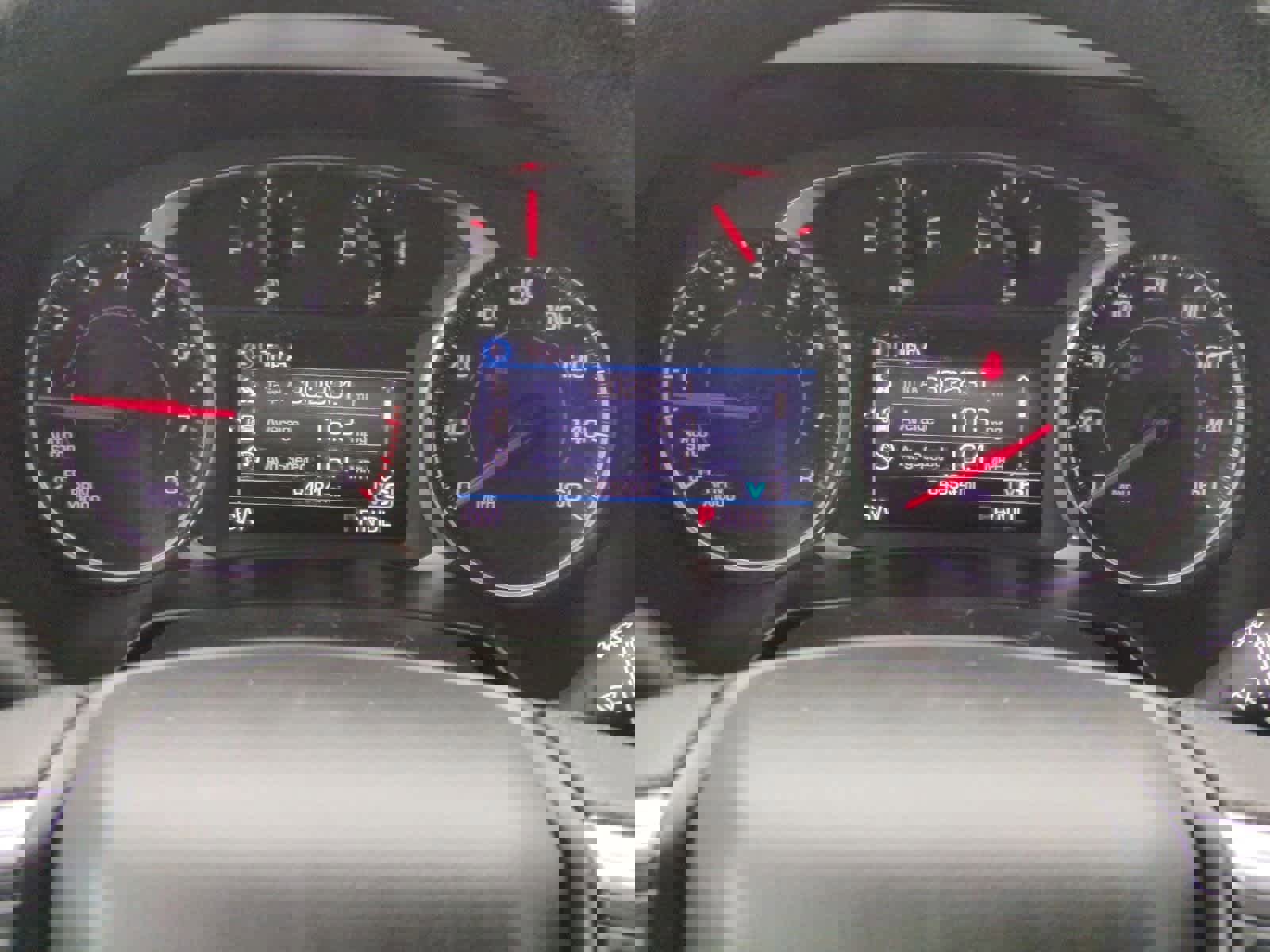 Used 2021 Chevrolet Blazer LT image 32