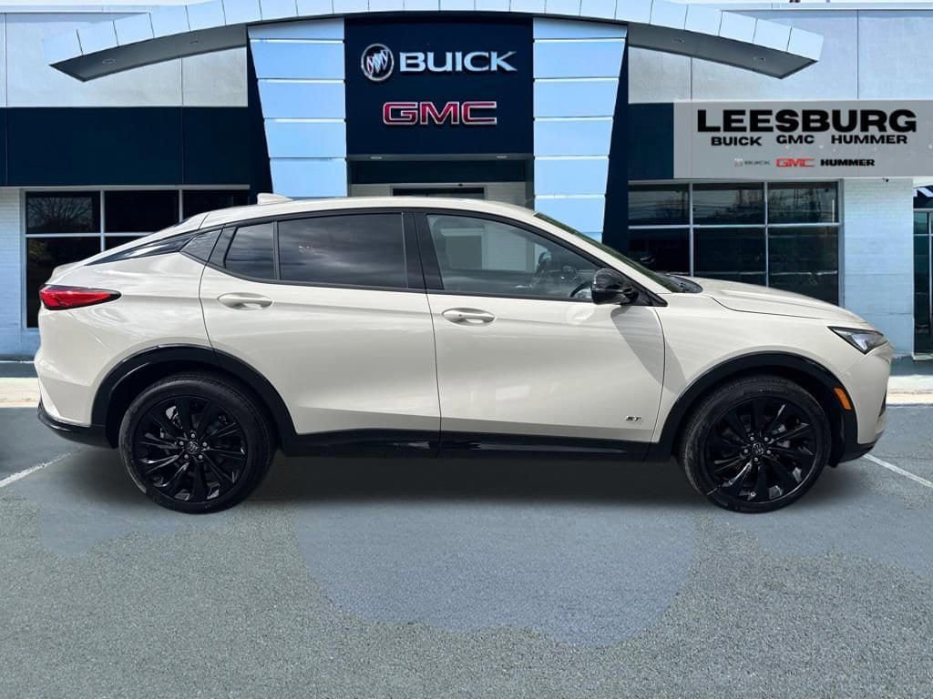 New 2026 Buick Envista Sport Touring w/ Studio Series FWD image 7