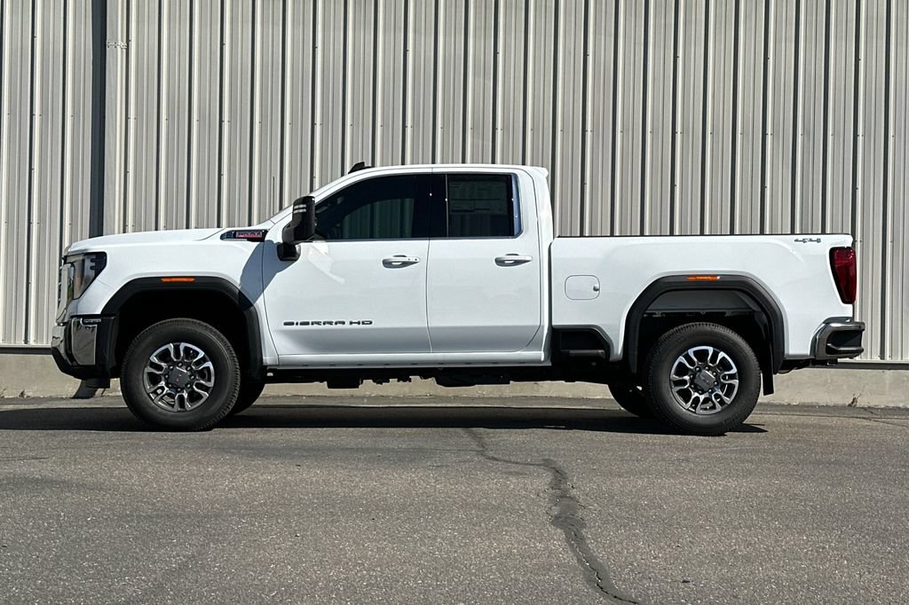 New 2026 GMC Sierra 2500 SLE w/ Preferred Package AWD/4WD image 10