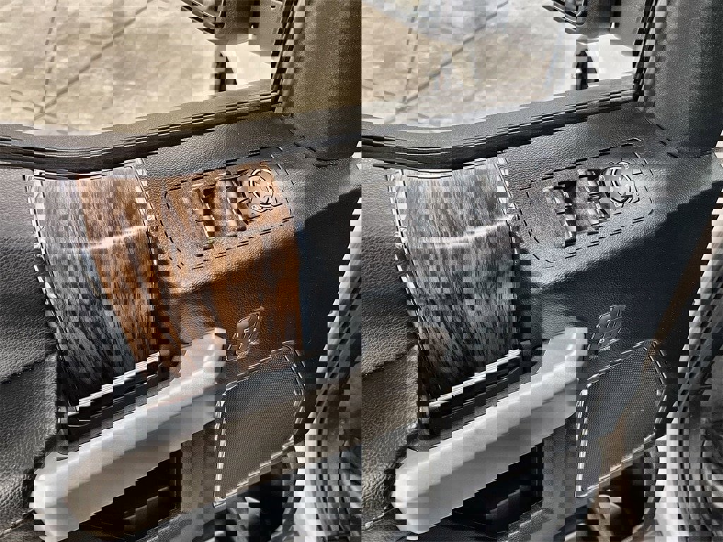 Used 2019 Ford F150 Lariat image 15