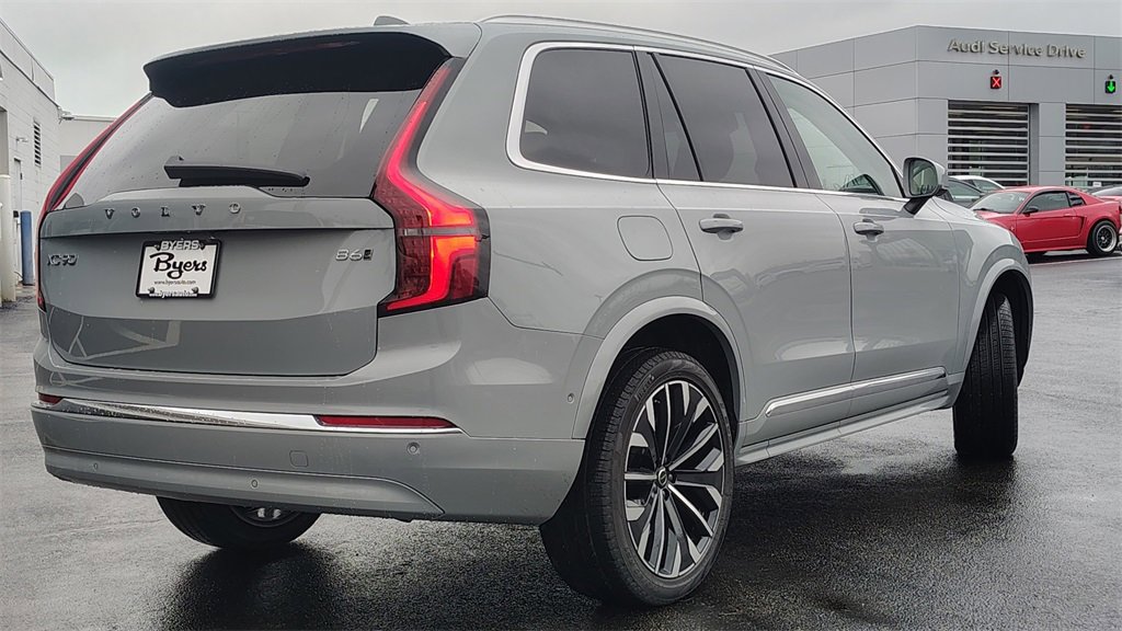 New 2026 Volvo XC90 B6 Ultra image 3