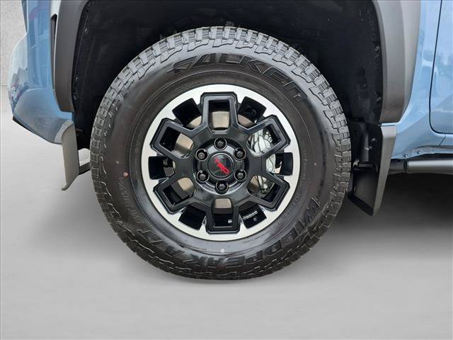 Certified 2026 Toyota Tacoma TRD Off-Road AWD/4WD image 22