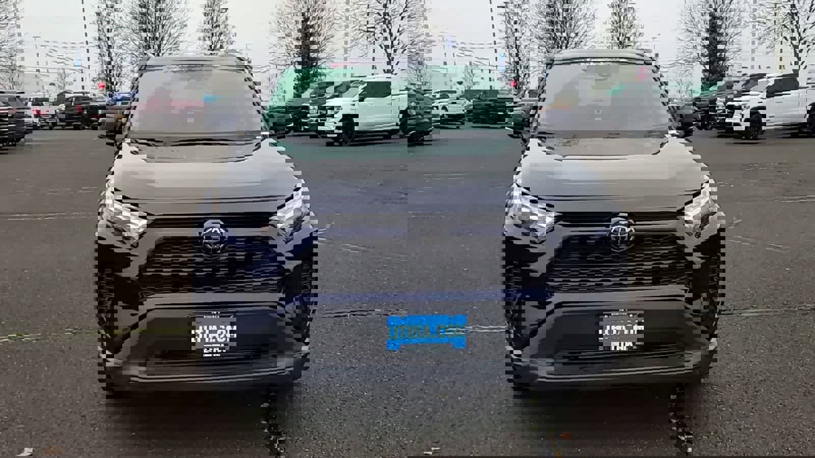 Used 2024 Toyota RAV4 XLE image 3