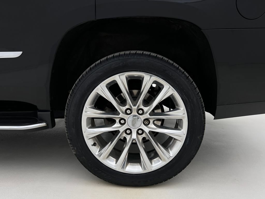 Used 2019 Cadillac Escalade Luxury image 28