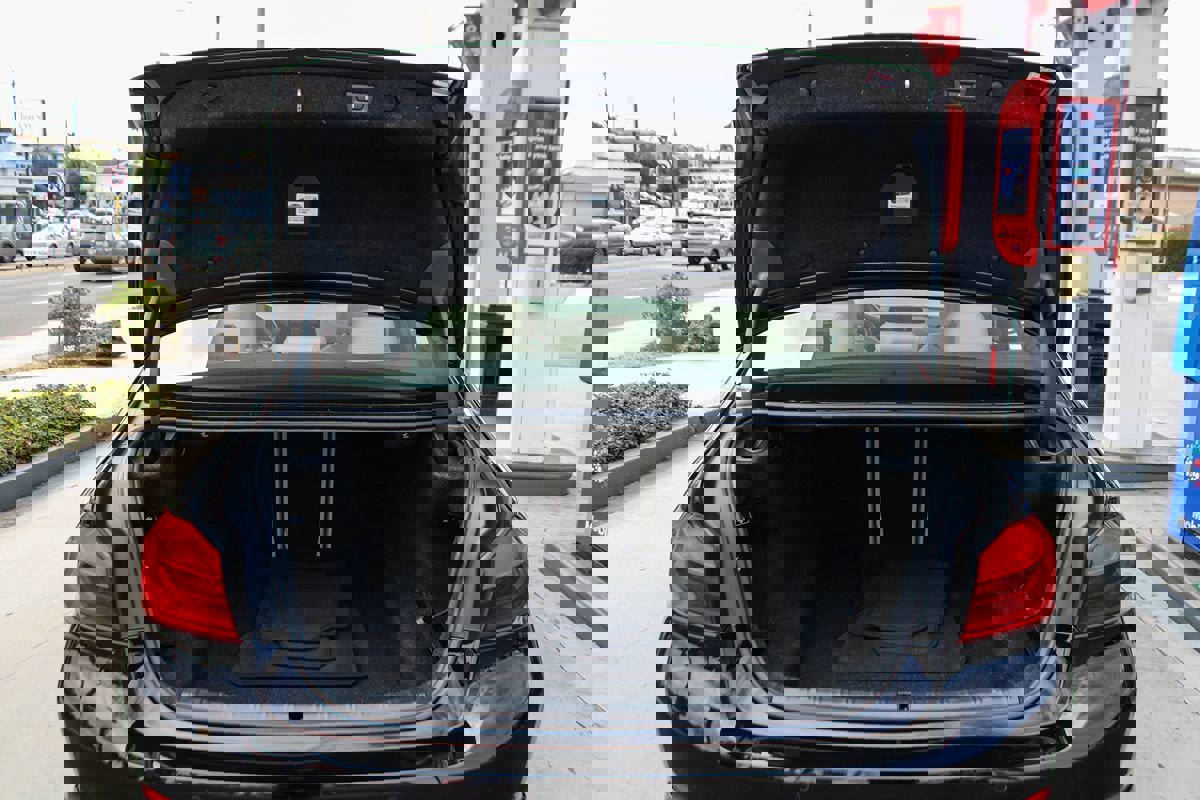 Used 2017 BMW 530i RWD image 43