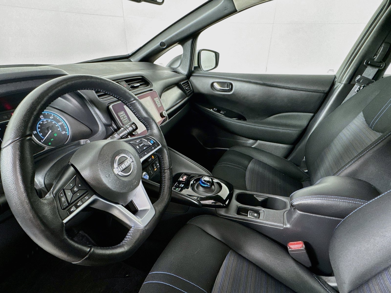 Used 2023 Nissan Leaf SV Plus FWD image 11