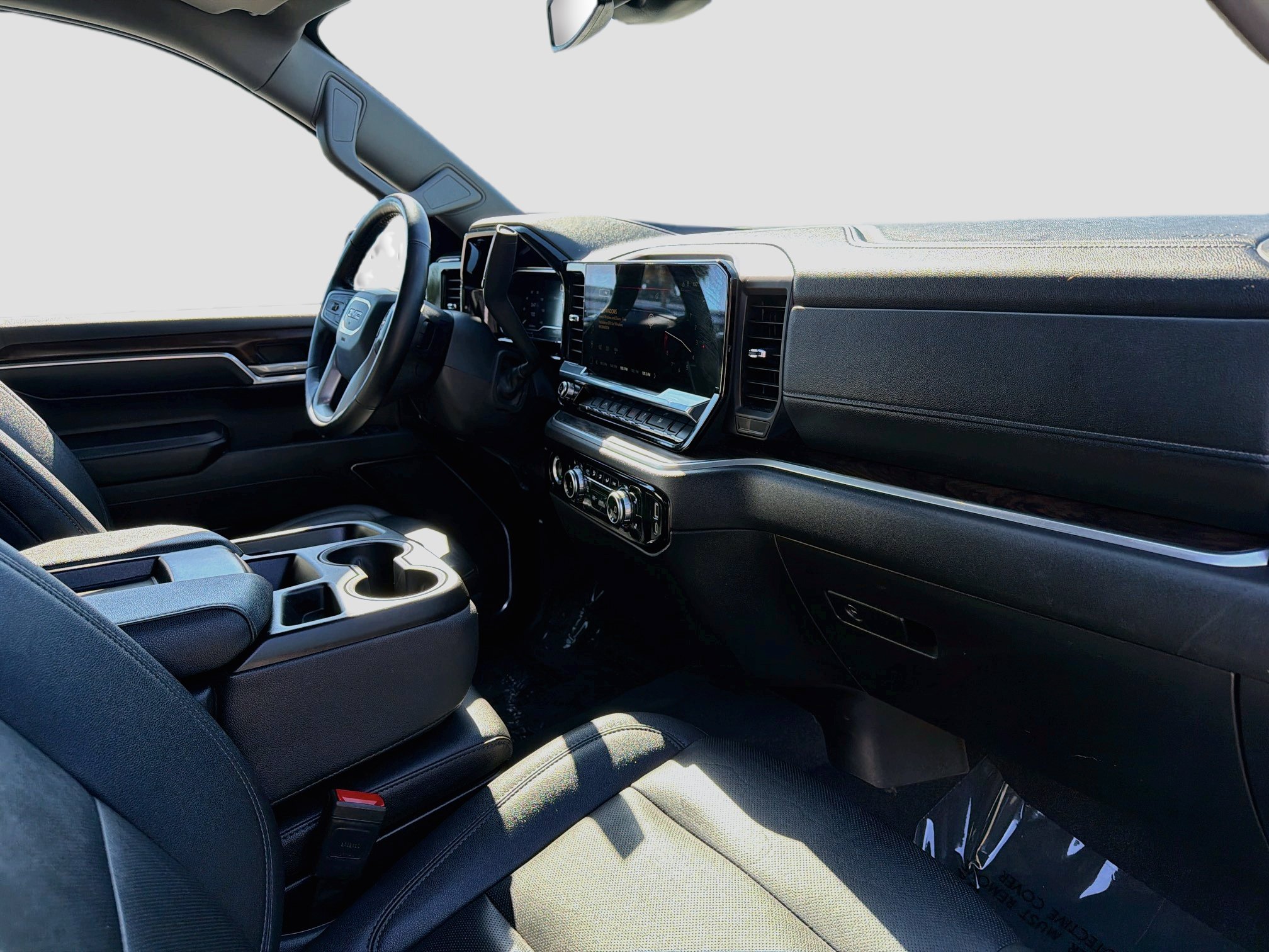 Used 2024 GMC Sierra 1500 SLT AWD/4WD image 13