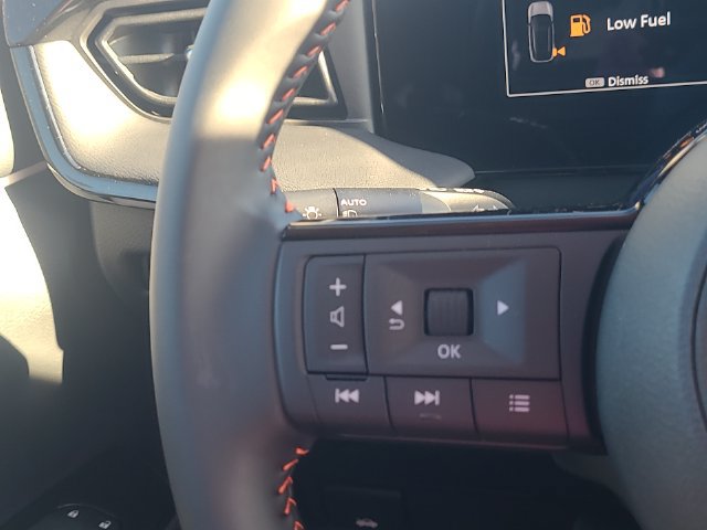 New 2027 Nissan Kicks SV w/ Rock Creek Edition AWD/4WD image 15
