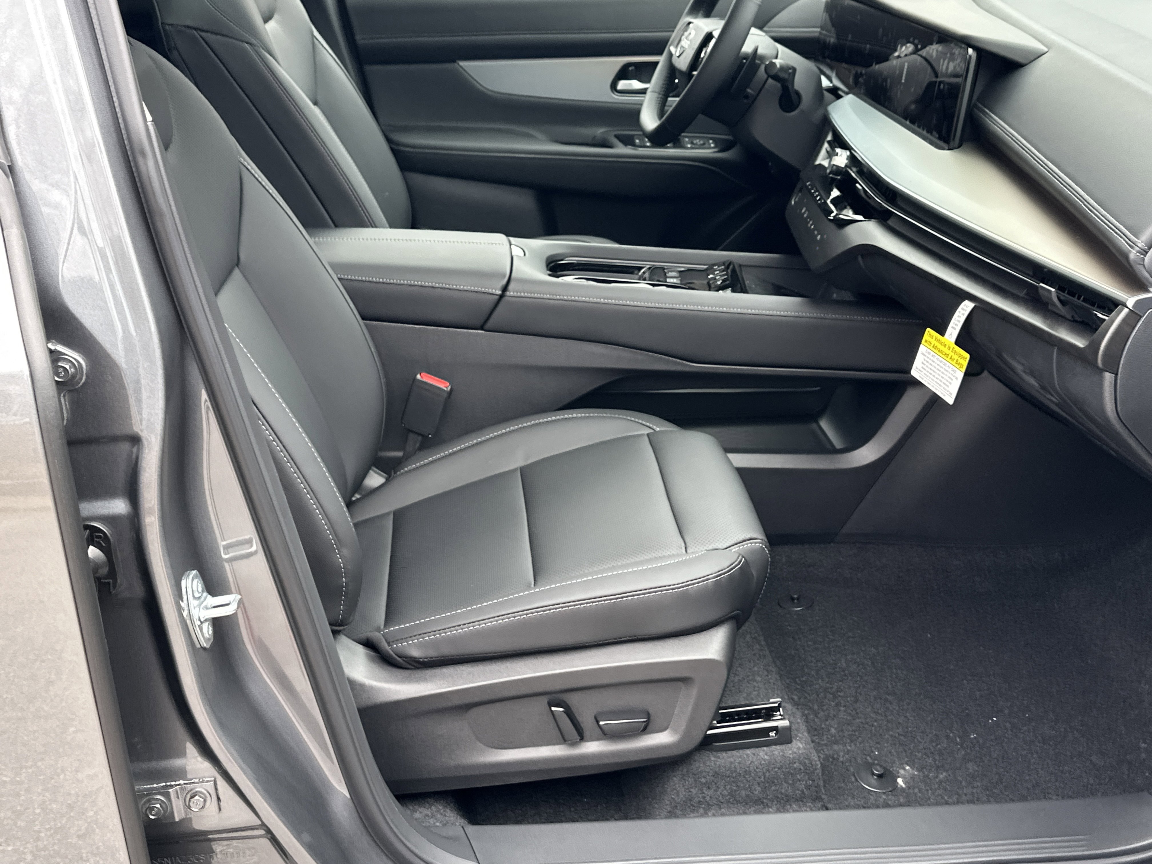 New 2026 Nissan Murano SL image 13