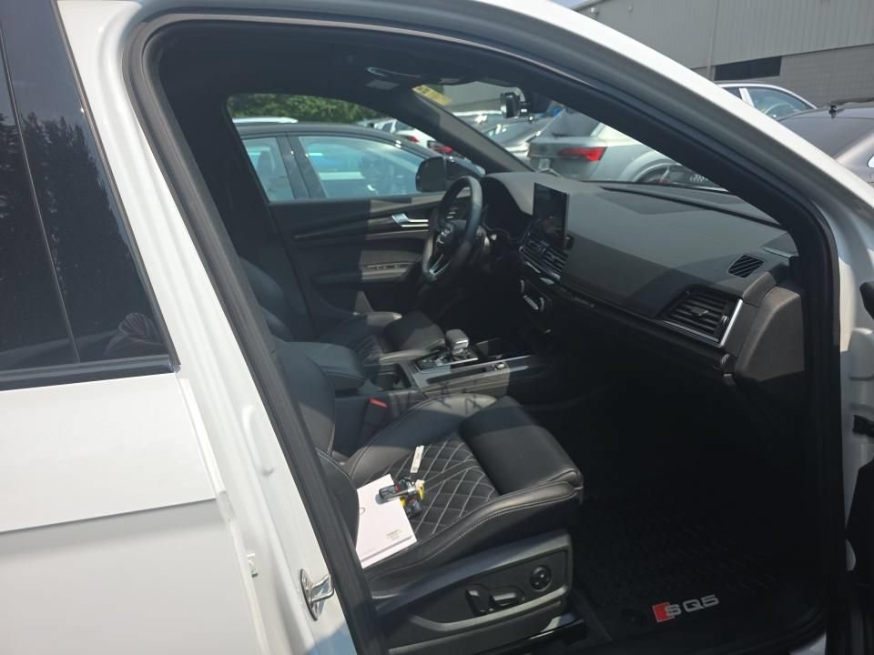 Used 2024 Audi SQ5 Premium Plus AWD/4WD image 19