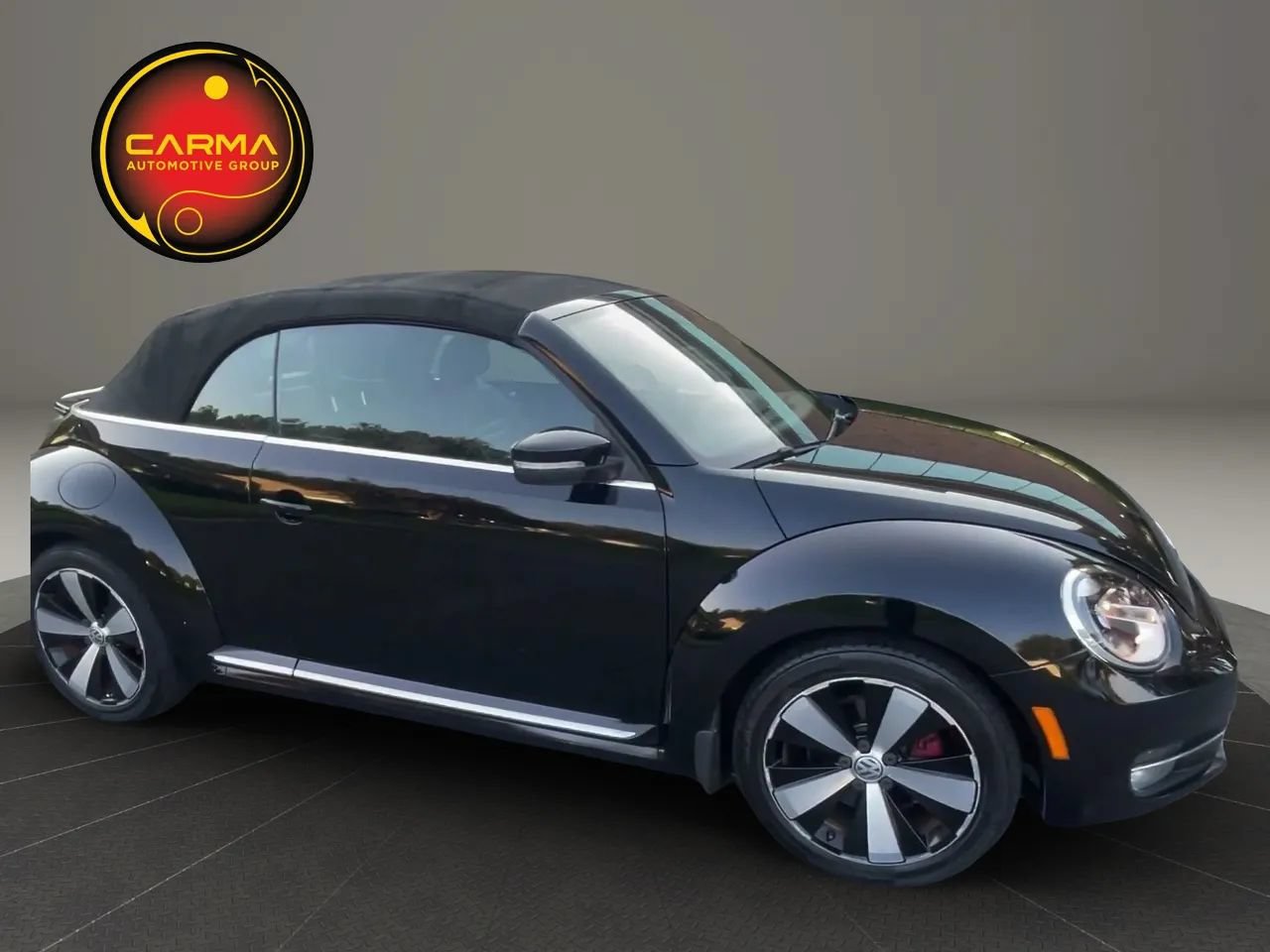 Used 2013 Volkswagen Beetle 2.0T FWD image 9