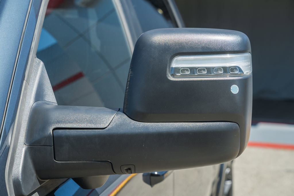 New 2026 RAM 1500 Laramie AWD/4WD image 17