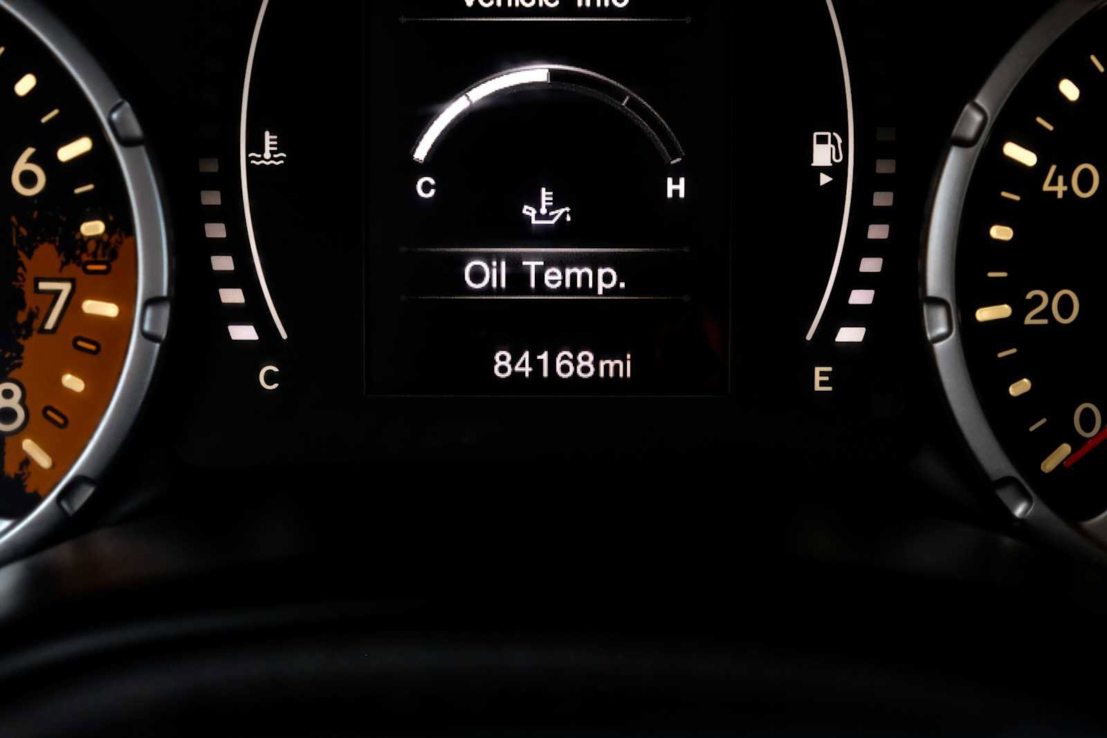 Used 2017 Jeep Renegade Latitude w/ Cold Weather Group image 15