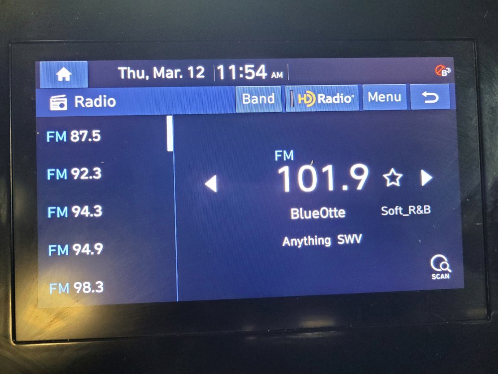 Used 2023 Hyundai Tucson Blue image 25