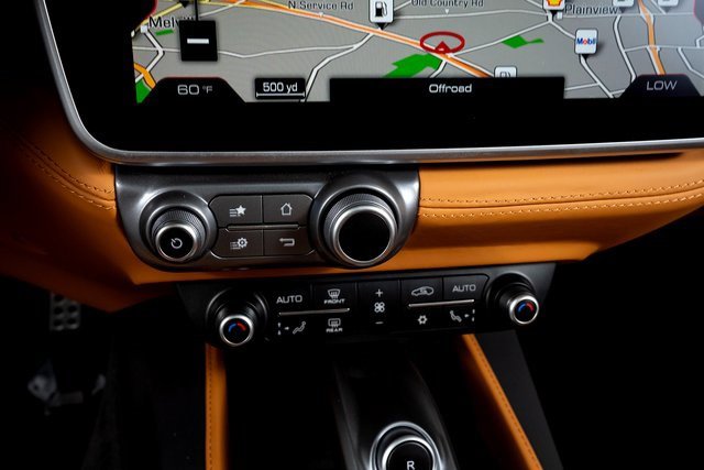 Used 2019 Ferrari Portofino image 42