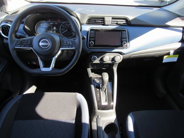 New 2025 Nissan Versa SV w/ Trunk Package FWD image 9