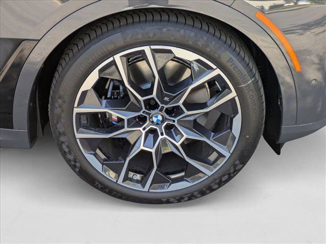 New 2026 BMW X7 M60i image 10
