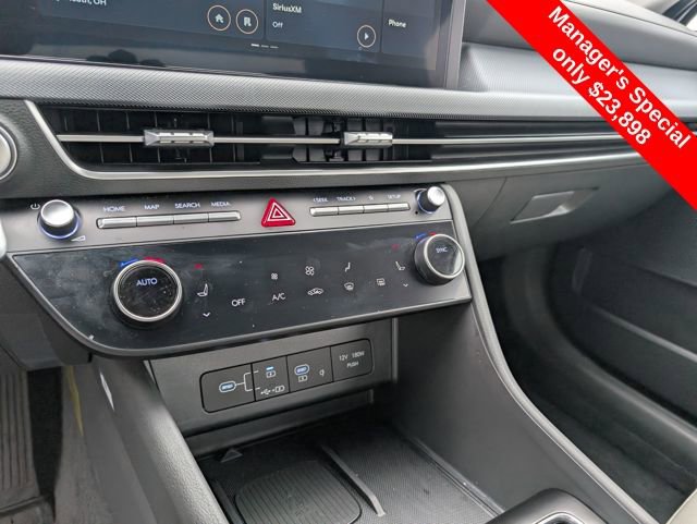 Certified 2024 Hyundai Sonata SEL w/ Convenience Package image 20