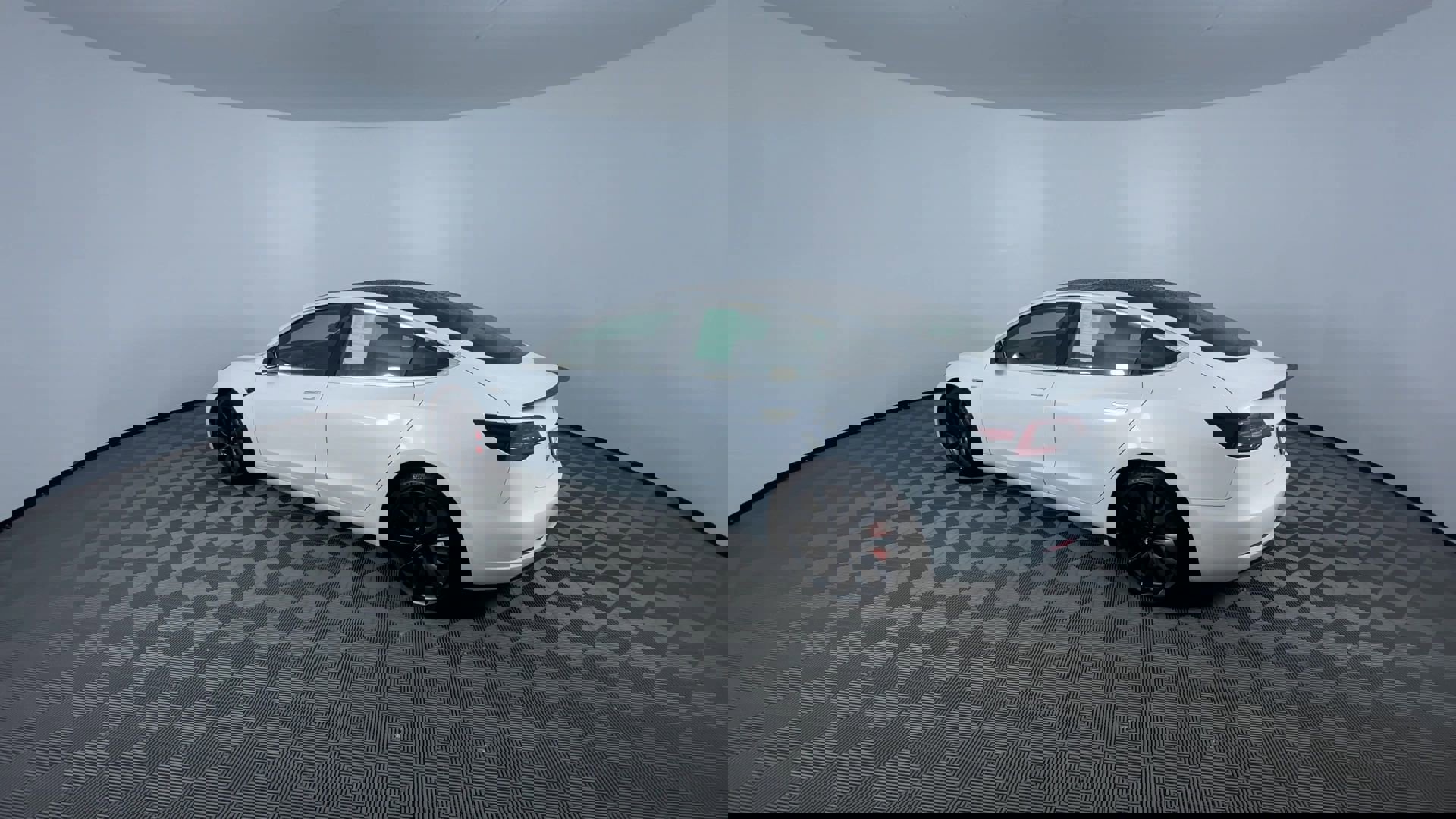 Used 2020 Tesla Model 3 Performance image 6