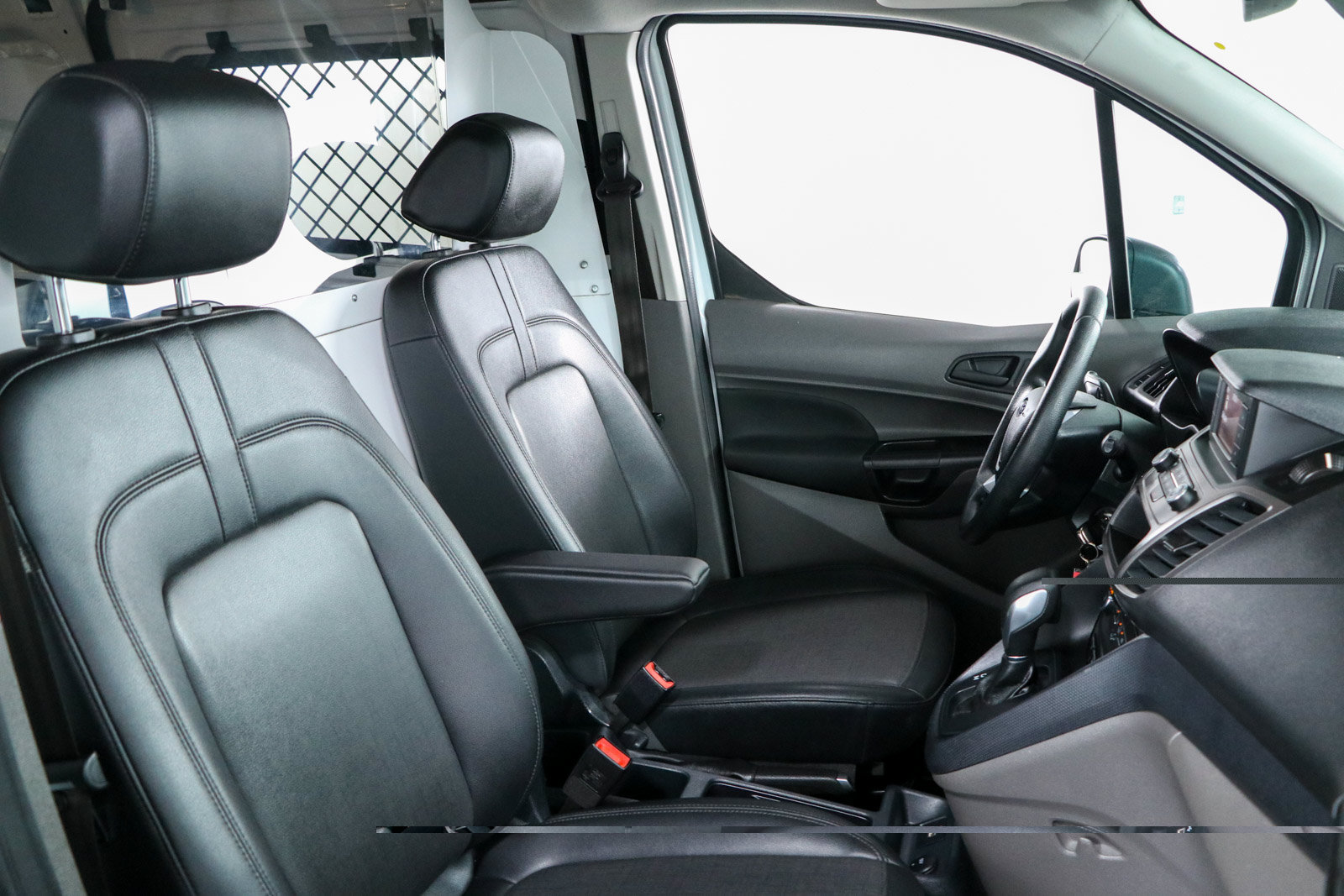 Used 2023 Ford Transit Connect XL FWD image 26