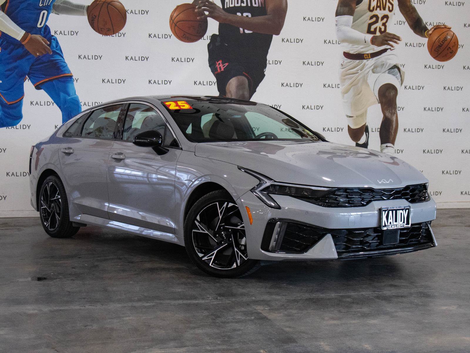 Used 2025 Kia K5 GT-Line w/ GT-Line Premium Package image 2