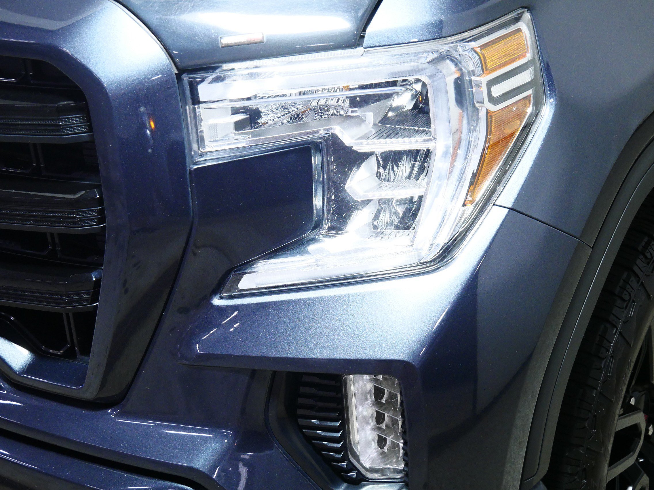 Certified 2021 GMC Sierra 1500 Elevation w/ X31 Off-Road Package AWD/4WD image 16