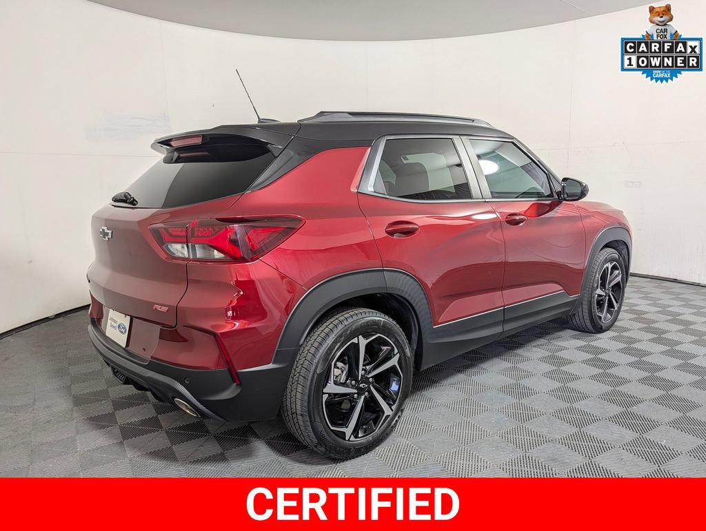 Used 2022 Chevrolet TrailBlazer RS w/ Sun and Liftgate Package FWD image 2