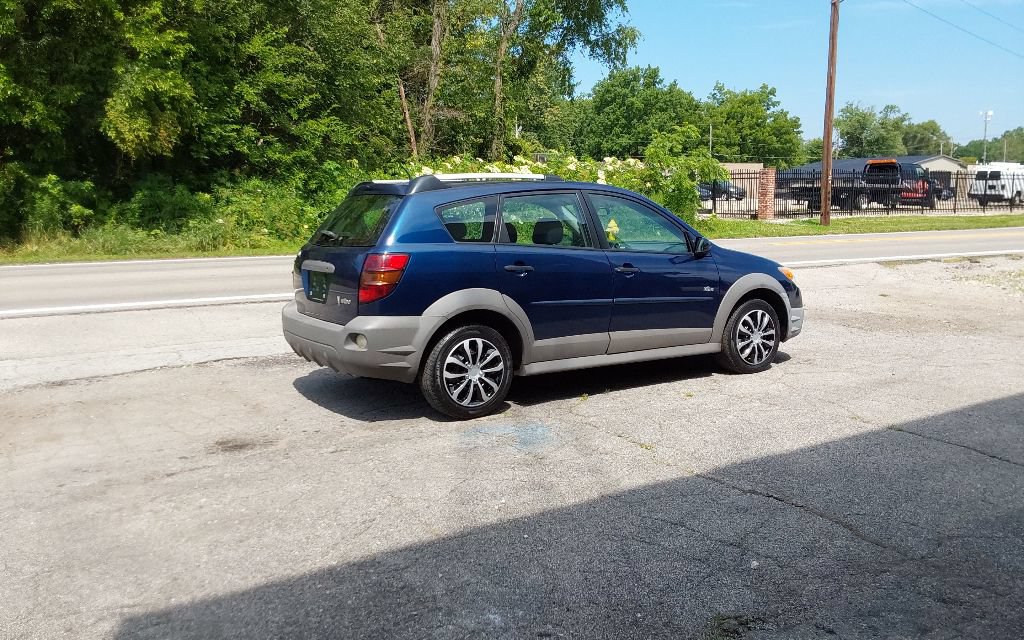 Used 2005 Pontiac Vibe w/ Power Group Value Package FWD image 6