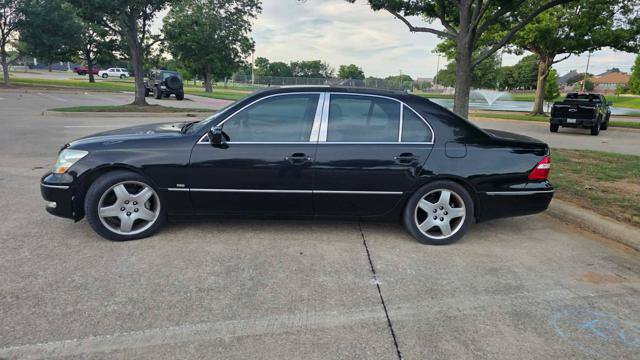Used 2004 Lexus LS 430 RWD image 4
