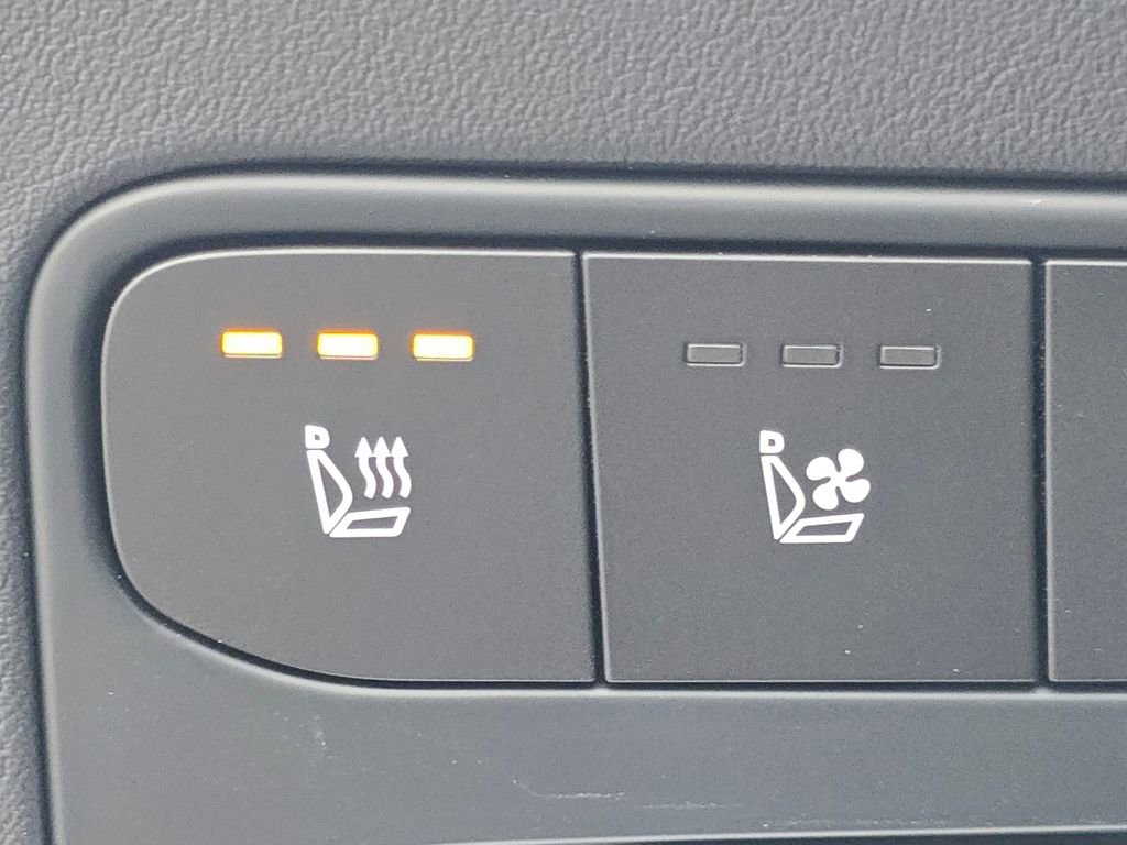 New 2025 Kia K4 GT-Line w/ GT-Line Premium Package image 6