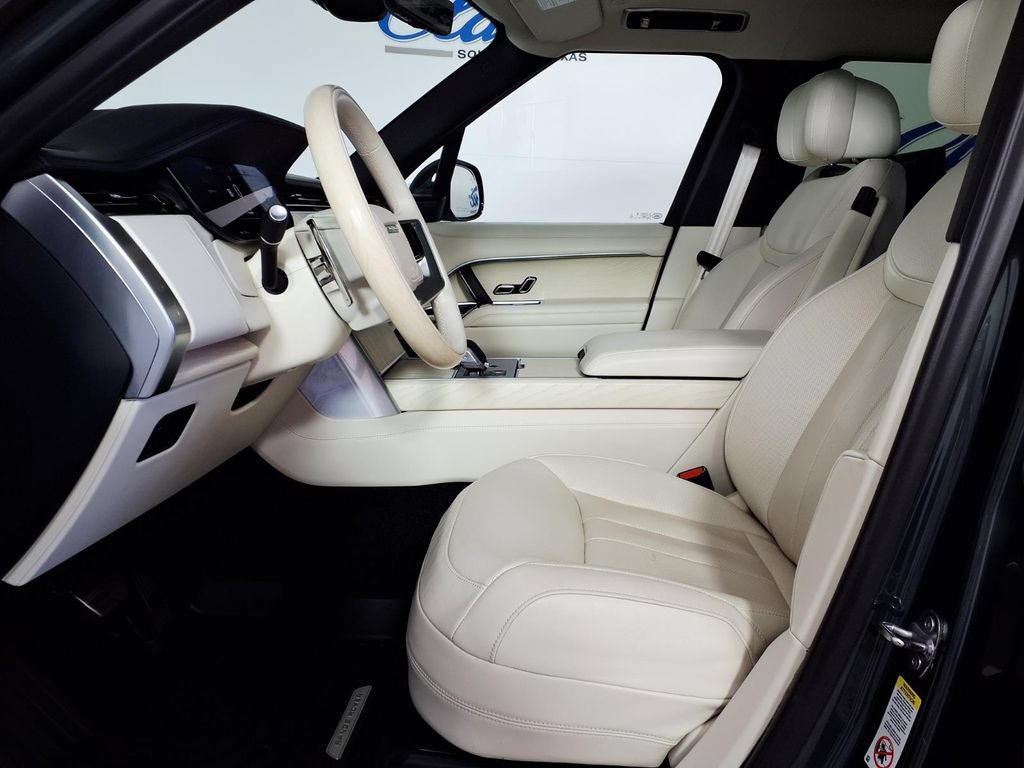 Used 2024 Land Rover Range Rover Autobiography AWD/4WD image 7