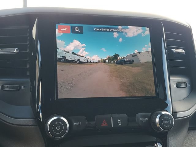 New 2025 RAM 5500 Tradesman AWD/4WD image 31