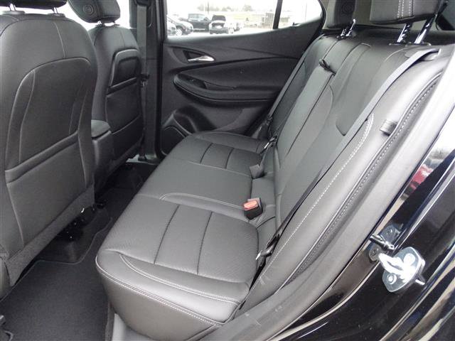 Used 2023 Buick Encore GX Essence w/ Experience Buick Package image 7