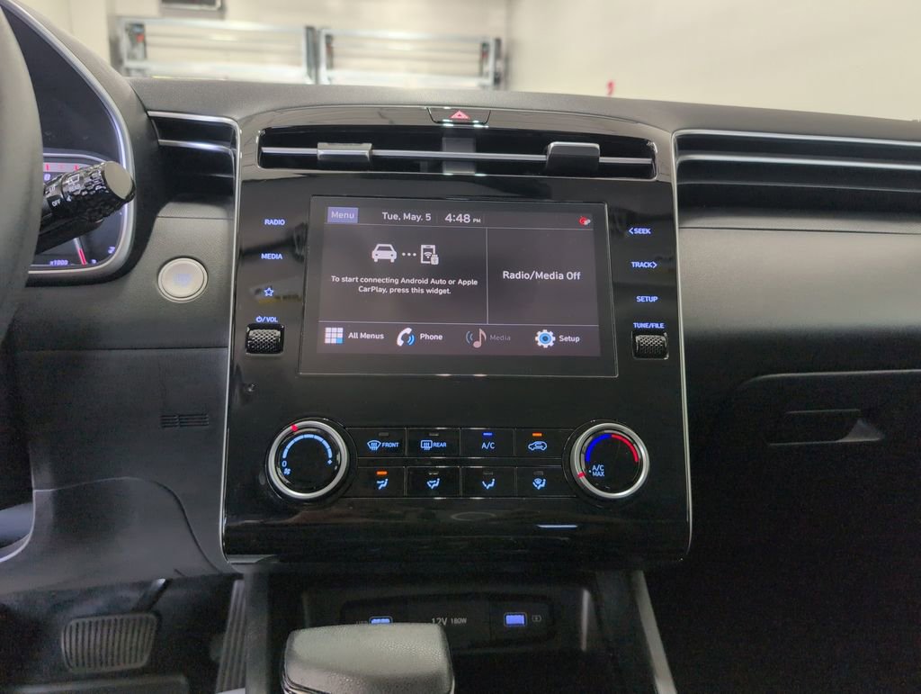 Certified 2022 Hyundai Tucson SEL w/ Winter Package AWD/4WD image 19
