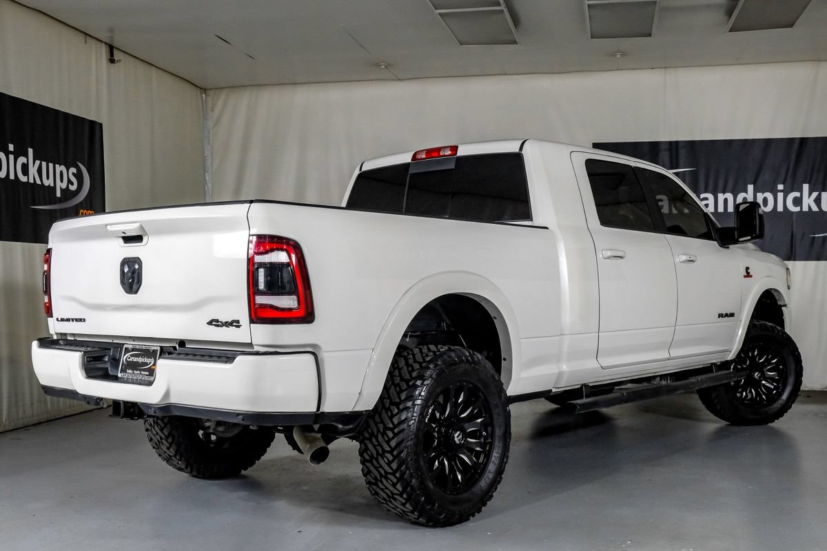 Used 2023 RAM 2500 Limited w/ Night Edition AWD/4WD image 9