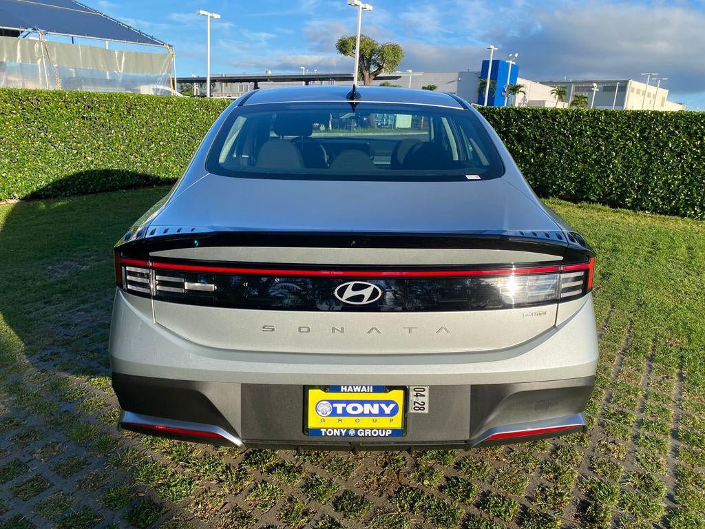 New 2026 Hyundai Sonata Blue FWD image 24