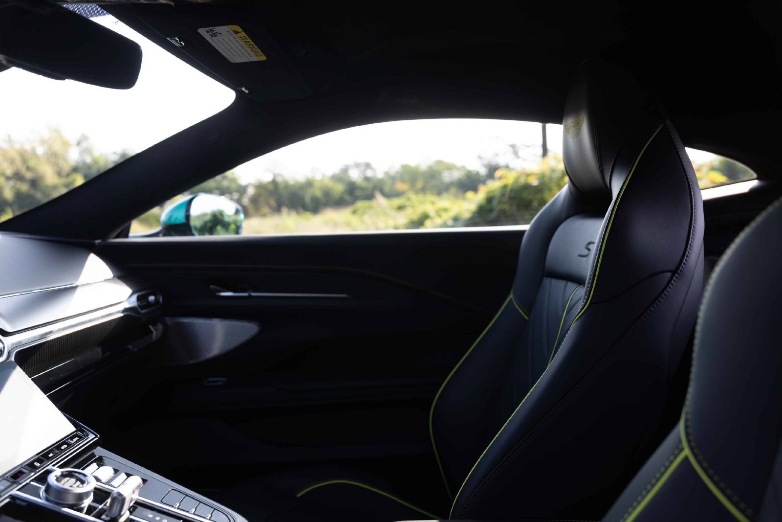 New 2026 Aston Martin V8 Vantage S RWD image 30