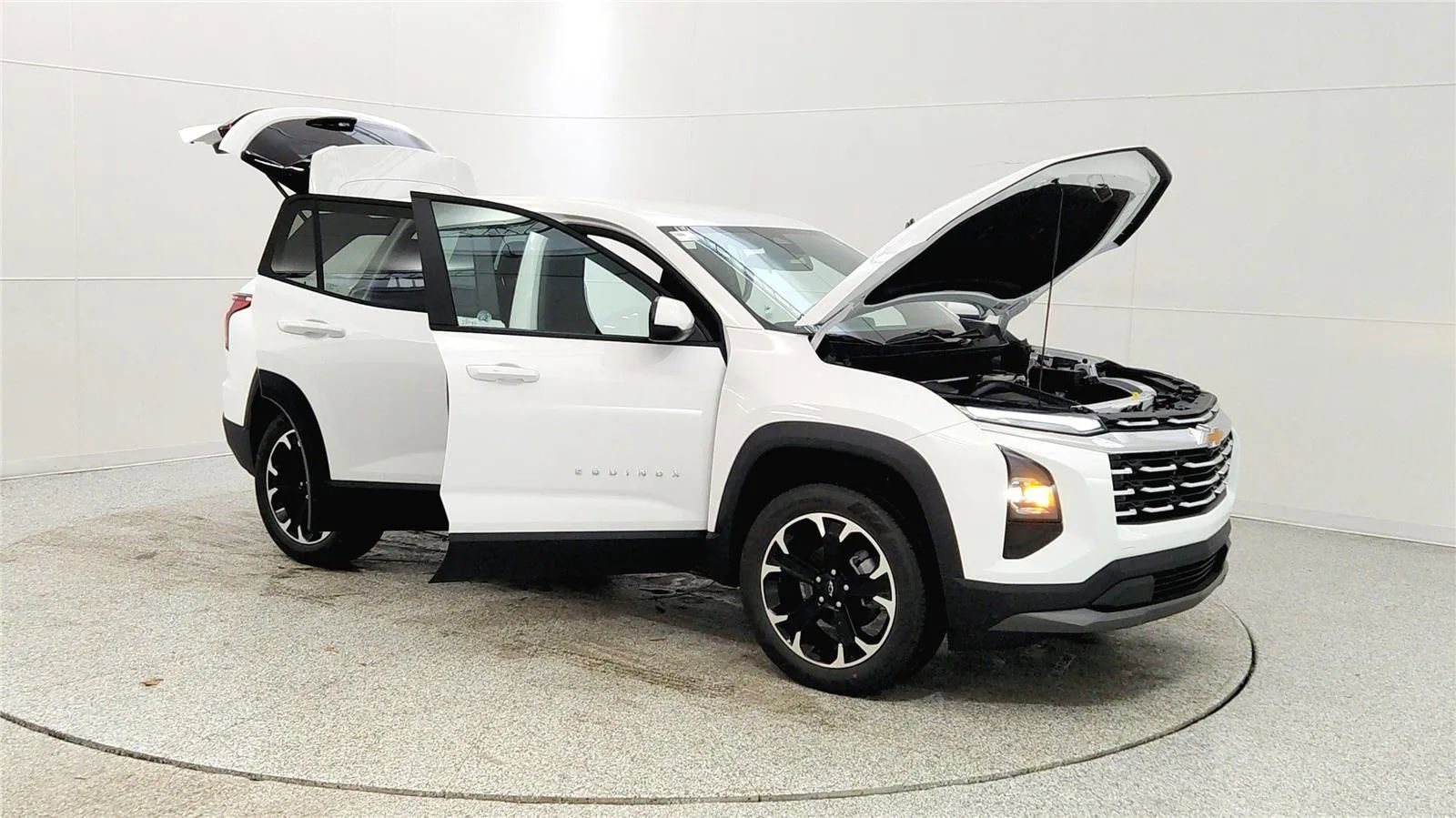 New 2026 Chevrolet Equinox LT image 9