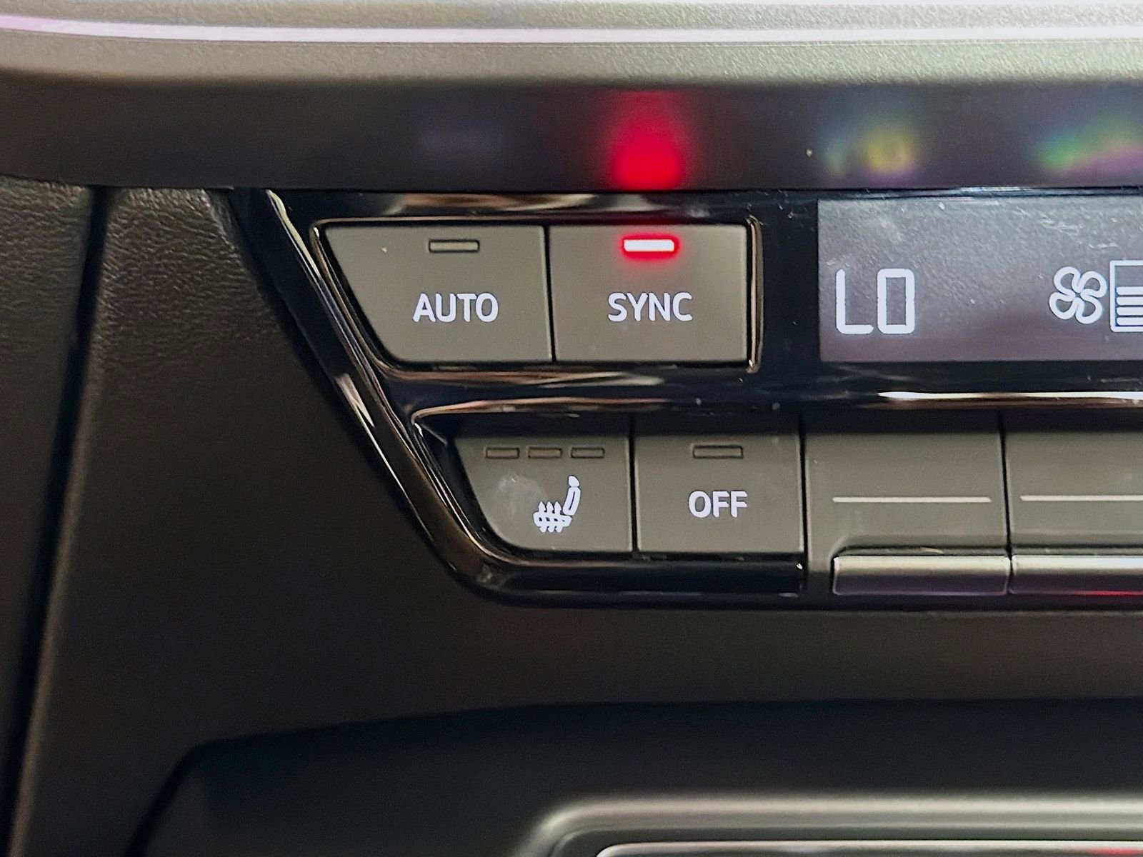 Certified 2025 Audi A3 2.0T Premium Plus w/ Premium Plus Package AWD/4WD image 21