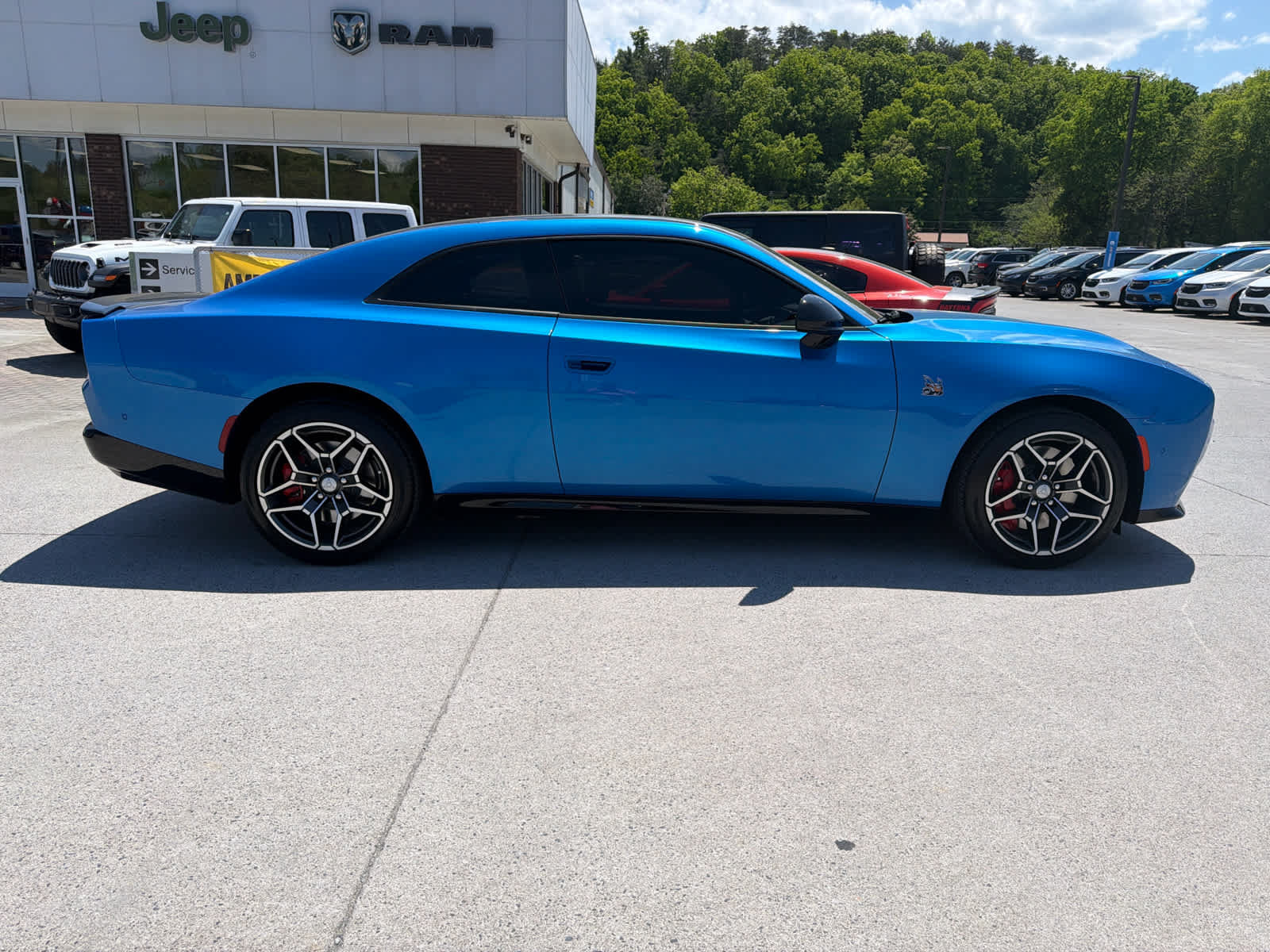 Used 2026 Dodge Charger Scat Pack AWD/4WD image 5