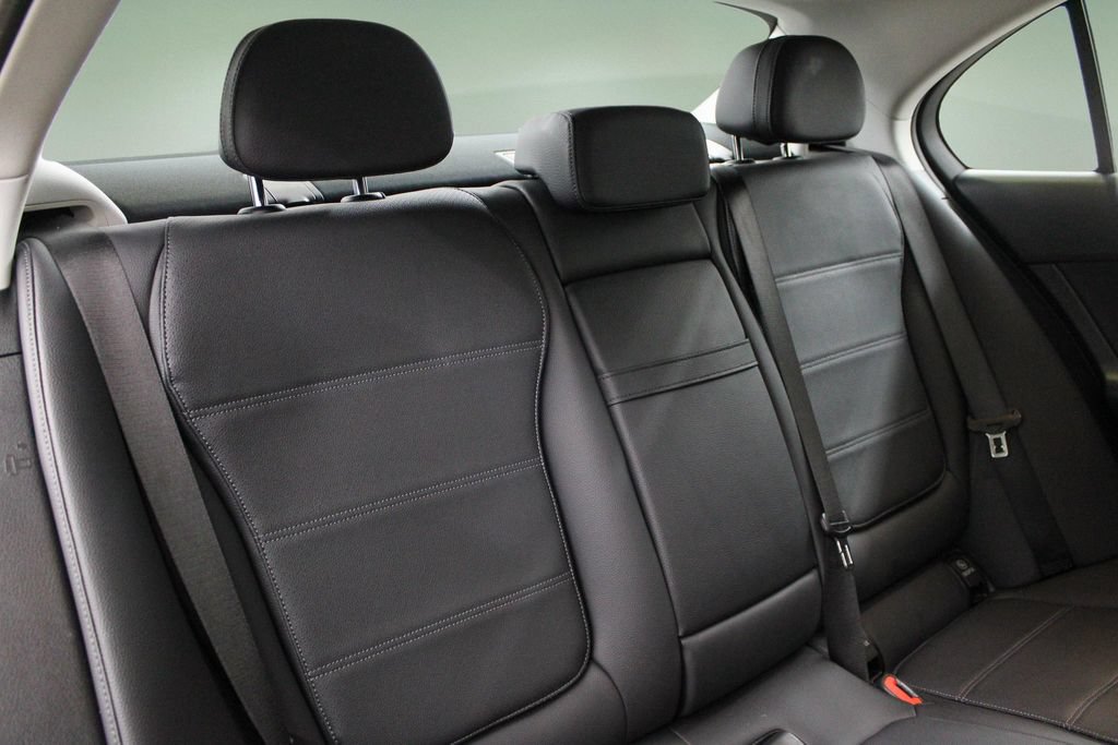 Used 2024 Mercedes-Benz C 300 Sedan image 28